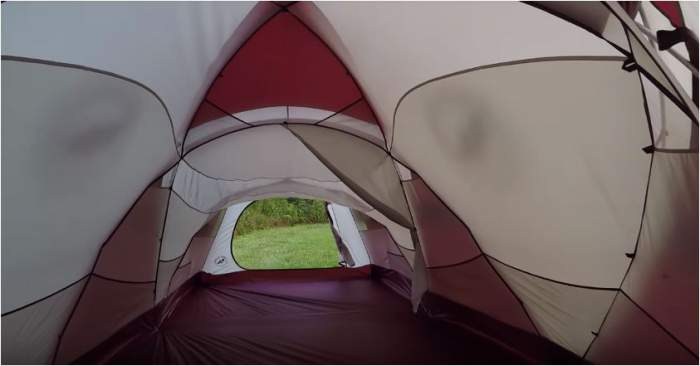 View through the tent, observe the huge pockets on the walls.