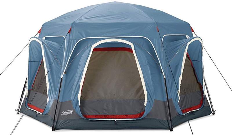 The back side with three windows that serve as connecting points with 3-person tents.