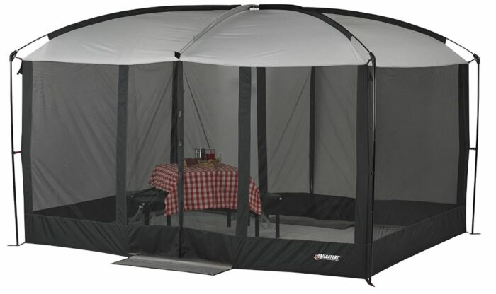 Screen tent with outlet sides