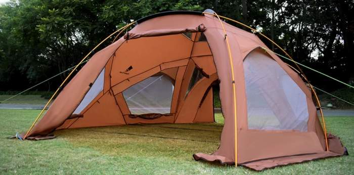 This is the shell used without the inner tent.