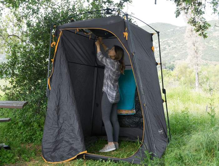 Very large and tall privacy tent.