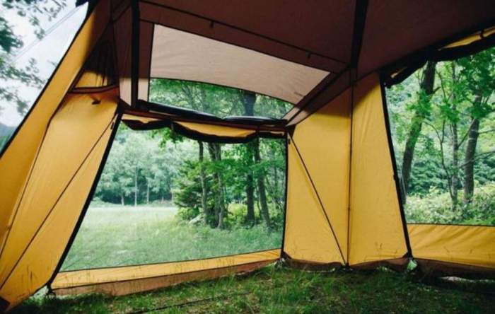 View out from the Mesh Shelter.