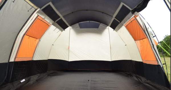 The shell tent with its fully sewn-in and sealed floor.