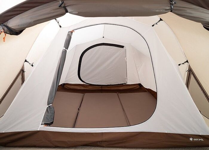 Inner tent.